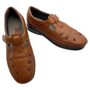SAS Tripad Comfort Roamer Womens Size 8 Brown Leather Soft Step Mary Jane USA